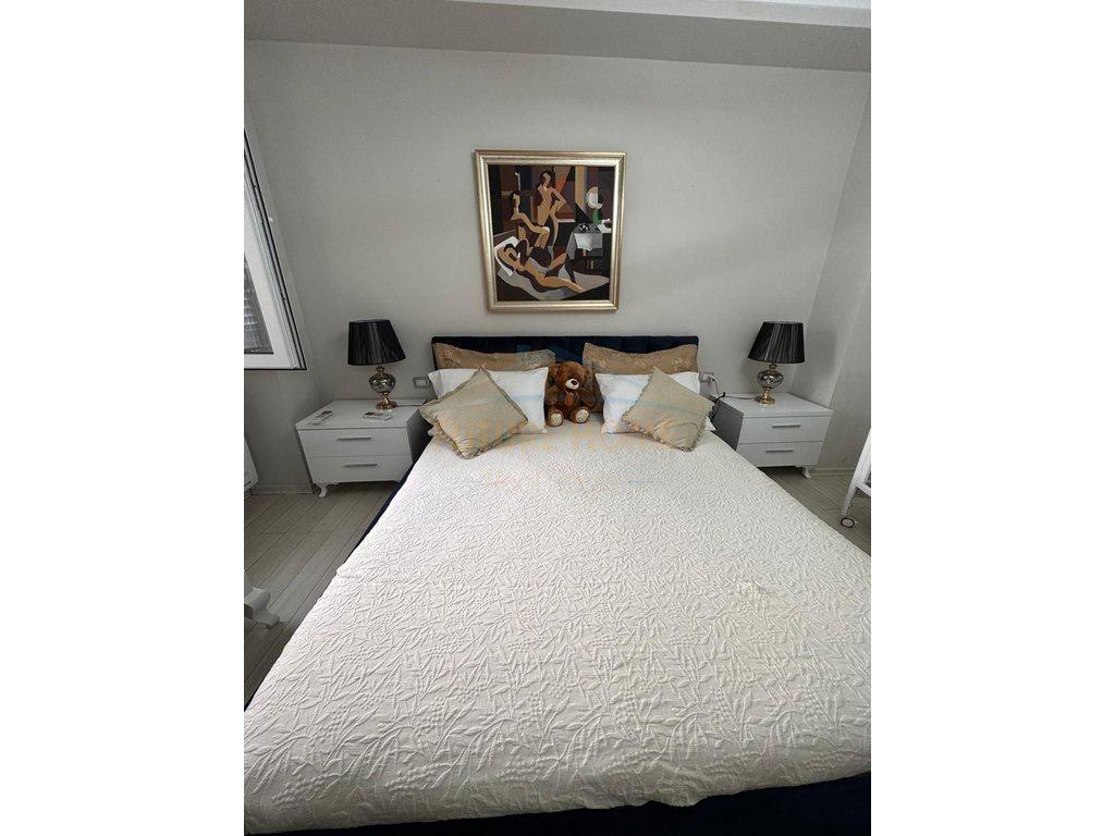 0697048065 Affitto, Villa a 2 piani, Gjykata, Durres