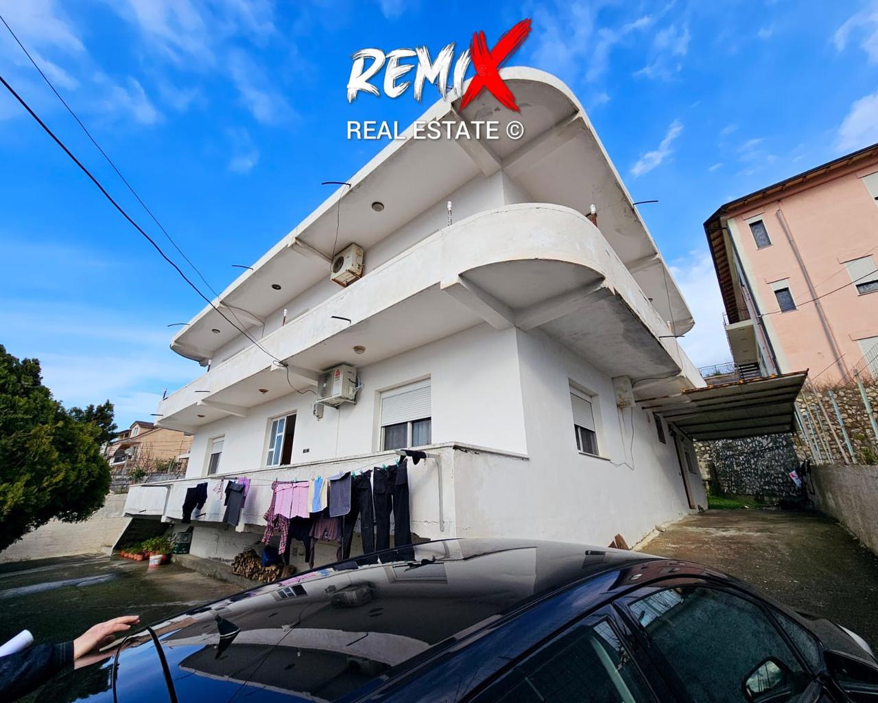 HOUSE FOR SALE, 2-STORY NEAR SKËNDERBEU CANTEEN, DURRËS