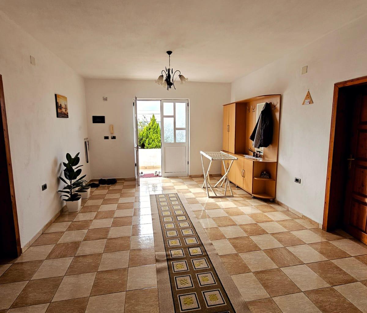 HOUSE FOR SALE, 2-STORY NEAR SKËNDERBEU CANTEEN, DURRËS