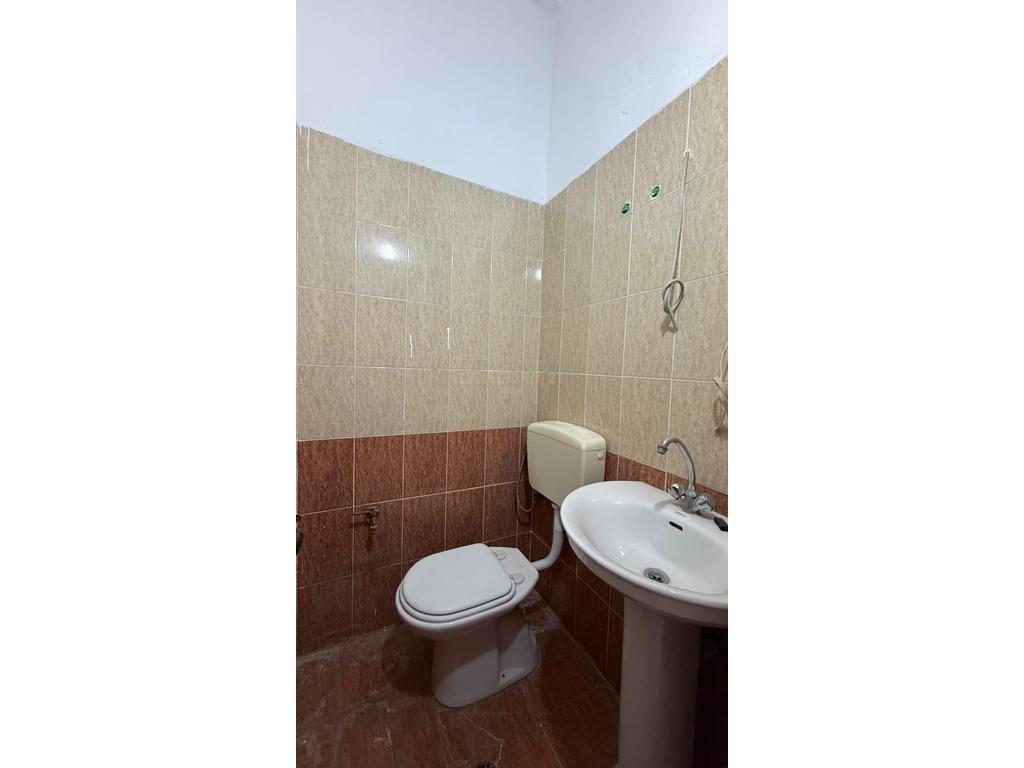 0676475921 - Commercial Space for Sale in Durrës, Neighborhood no.18