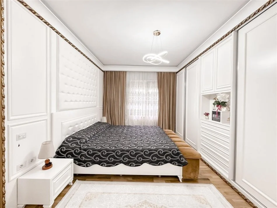 Tirane, Apartment for Sale 3+1+Balcony, 3rd Floor, 123 m², €250,000 (KOPSHTI BOTANIK)