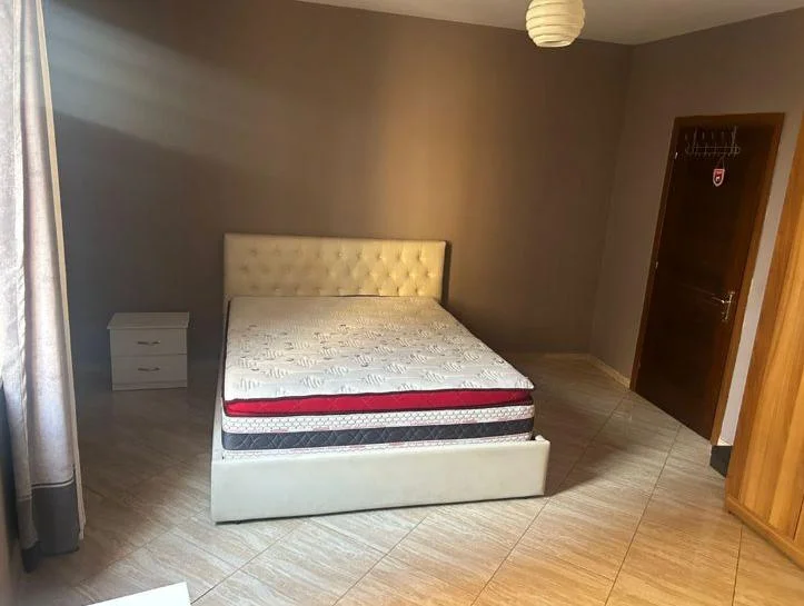 Tirane, Apartment for Sale 2+1+Balcony, 3rd Floor, 108 m², €170,000 (ASTIR)