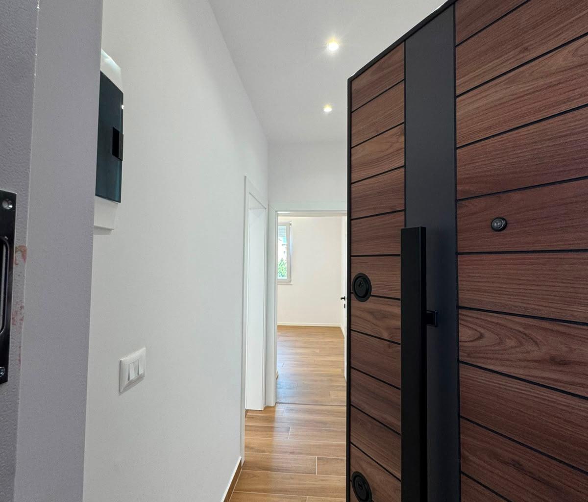 For Sale: 2+1 Apartment – Dëshmorët Street 4