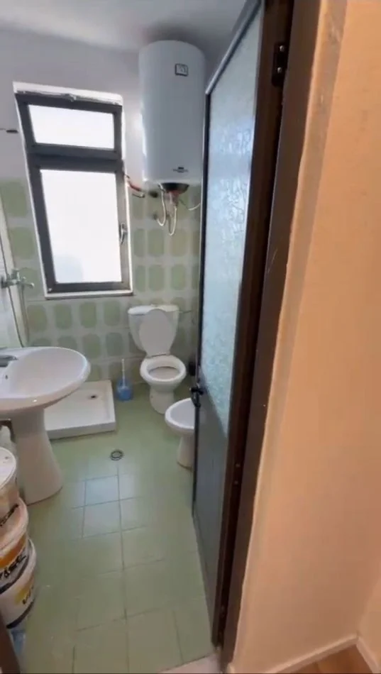 Tirane, Apartment for Sale 1+1+Balcony, 6th Floor, 60 m², €82,000 (ALLIAS)