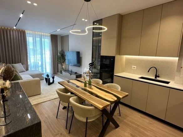 Tirane, Apartment for Sale 2+1, 5th Floor, 116 m², €385,000 (MINE PEZA)