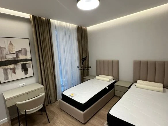 Tirane, Apartment for Sale 2+1, 5th Floor, 116 m², €385,000 (MINE PEZA)