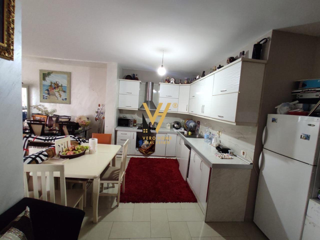 SHITET APPARTAMENTO 3+1+ BLK IN FRESK 26.000.000 LEKË