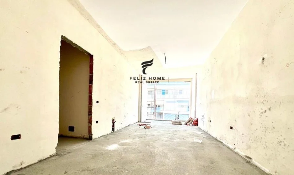 Tirane, vendesi 3+1 Piano 4, 143 m² 425.000 € (COMUNE DI PARISIT)