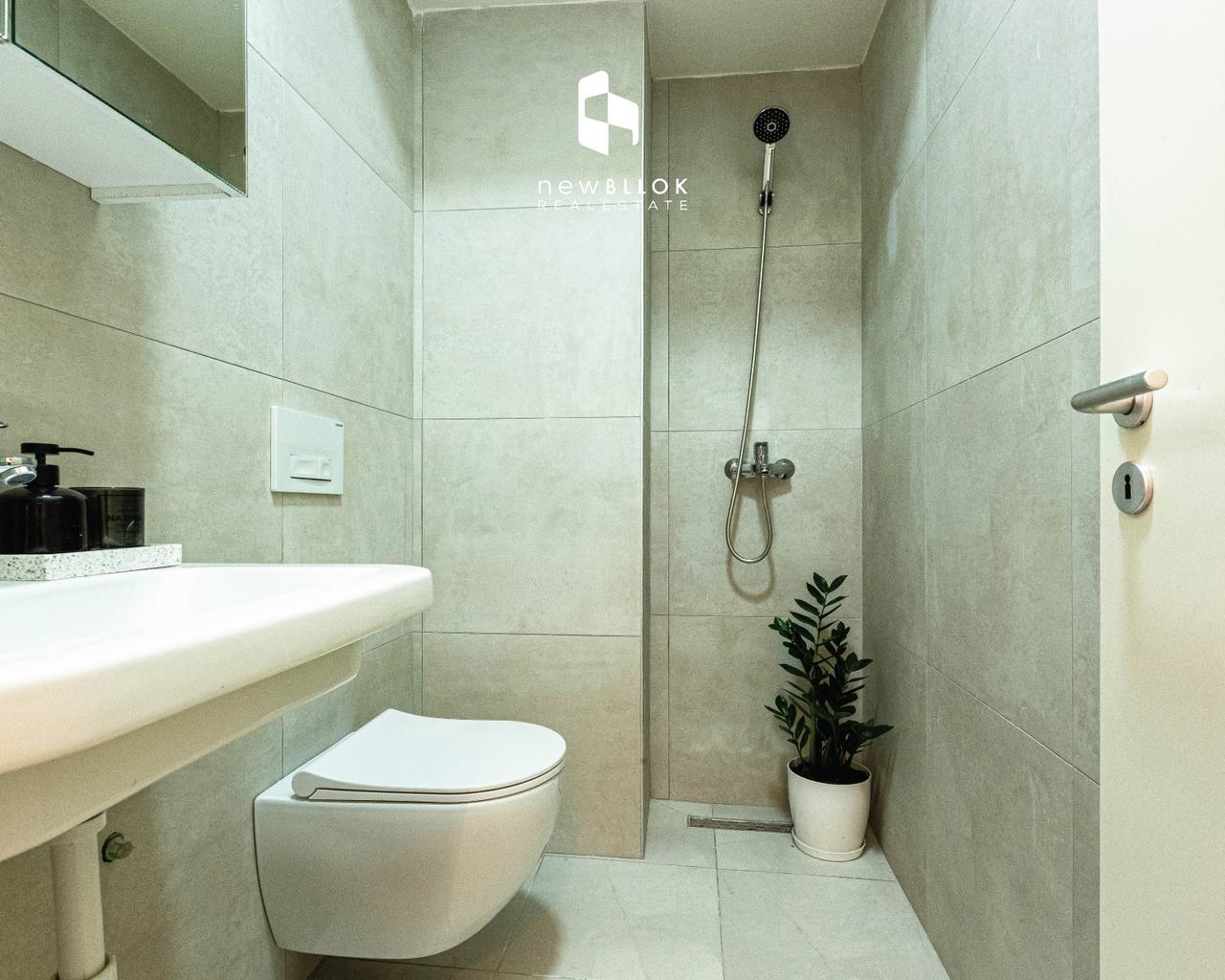 🏠Me Qera: 1+1📍Ali Demi (Kompl. Mangalem)- 40,000 Leke/Muaj