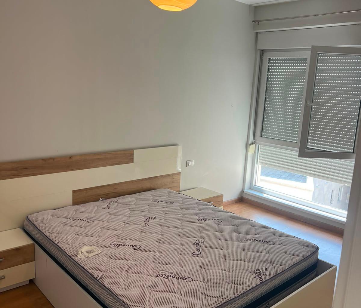 1+1 Apartment for Rent, Kompleksi Magnet