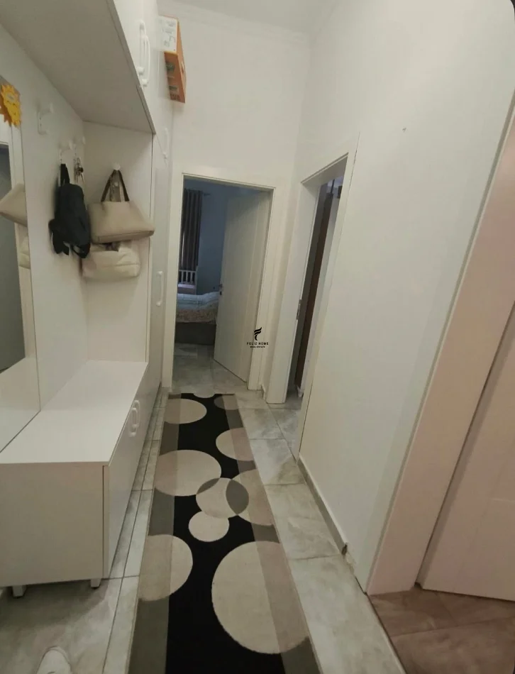 Tirane, Apartment for Sale 2+1, 3rd Floor, 82 m², €128,000 (FRESK)