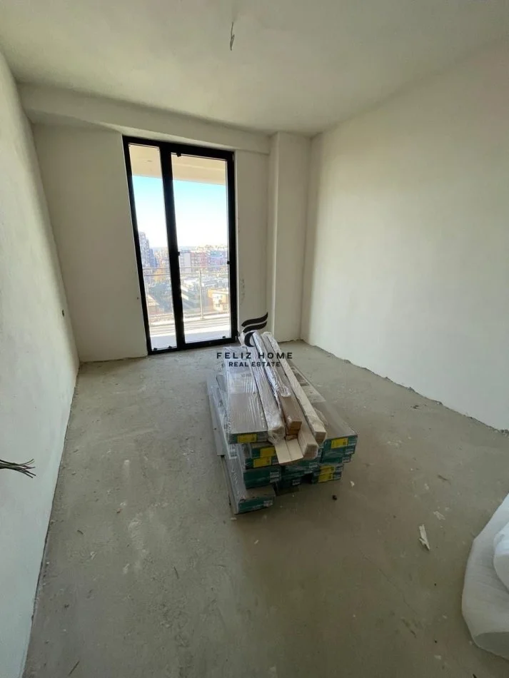Tirana, Apartment for Sale 1+1+Balcony, 5th Floor, 75 m², €165,000 (BULEVARDI ZOGU 1)