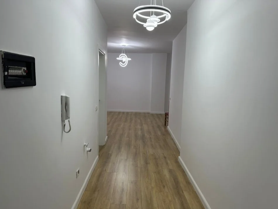Tirana, apartment for sale 2+1+Balcony Second Floor, 77 m² €120,000 (ASTIR)