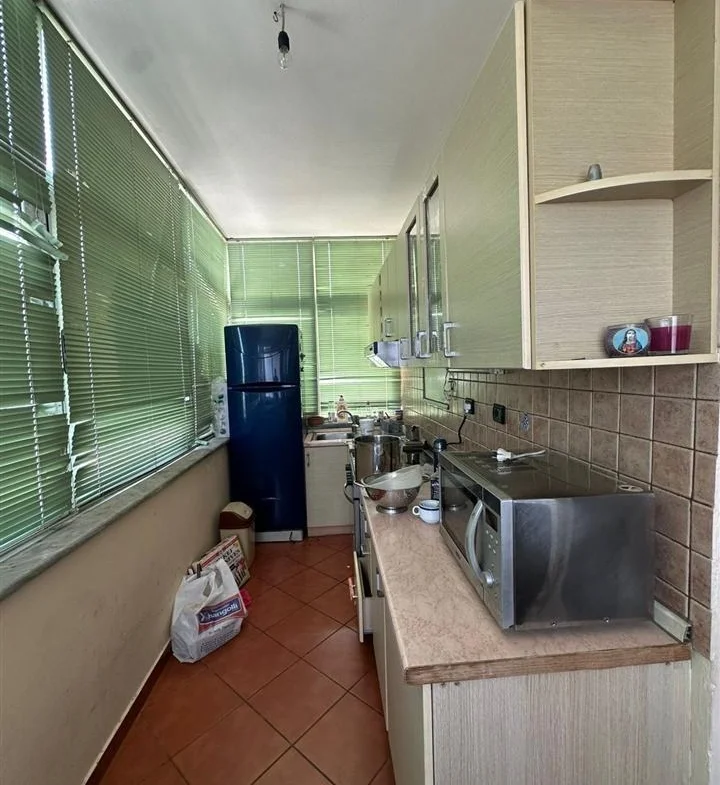 Tirane, vendesi appartamento 2+1 Piano 3, 117 m² 293.000 € (VIA KAVAJES)