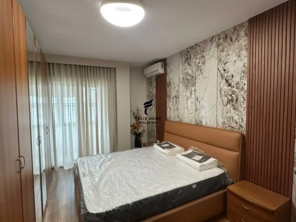 Tirane, affitto con cortile appartamento 2+1+Balcone Piano 3, 110 m² 900 € (MINE PEZA)
