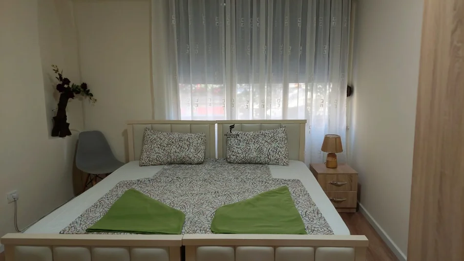 Tirana, For Rent 1+1 Apartment, 1st Floor, 70 m², €600 (MYSLYM SHYRI)