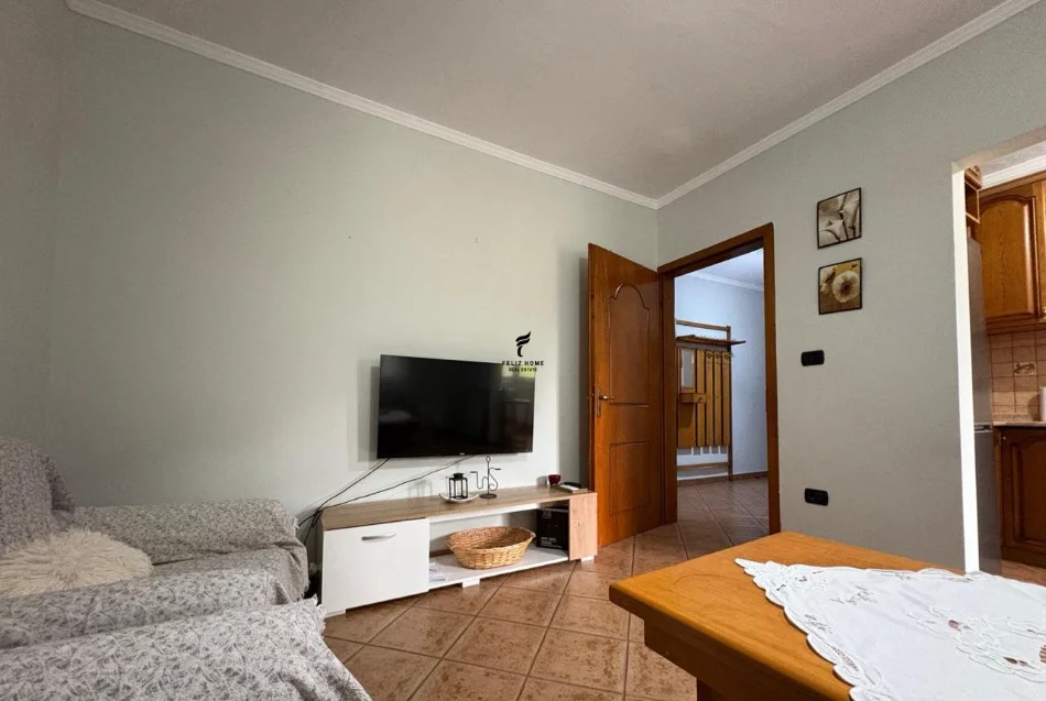 Tirana, For Rent: 1+1 Apartment, 2nd Floor, 70 m², €450 (LAPRAKE)