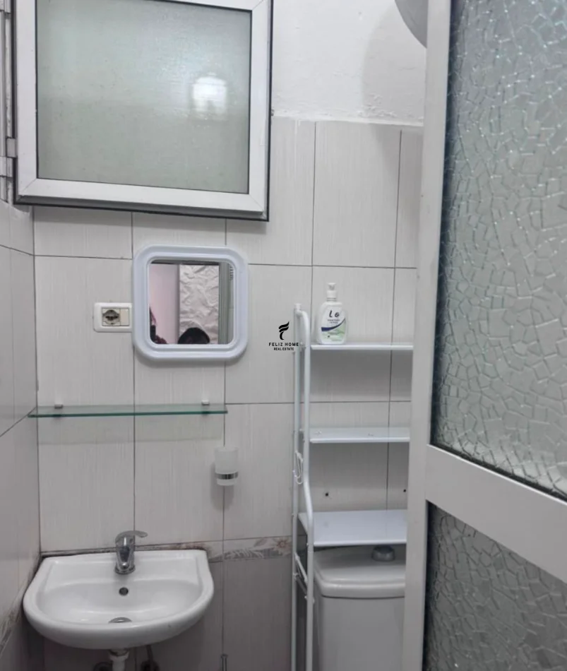 Tirane, affitto monolocale Kati 1, 40 m² 400 € (VASIL SHANTO)