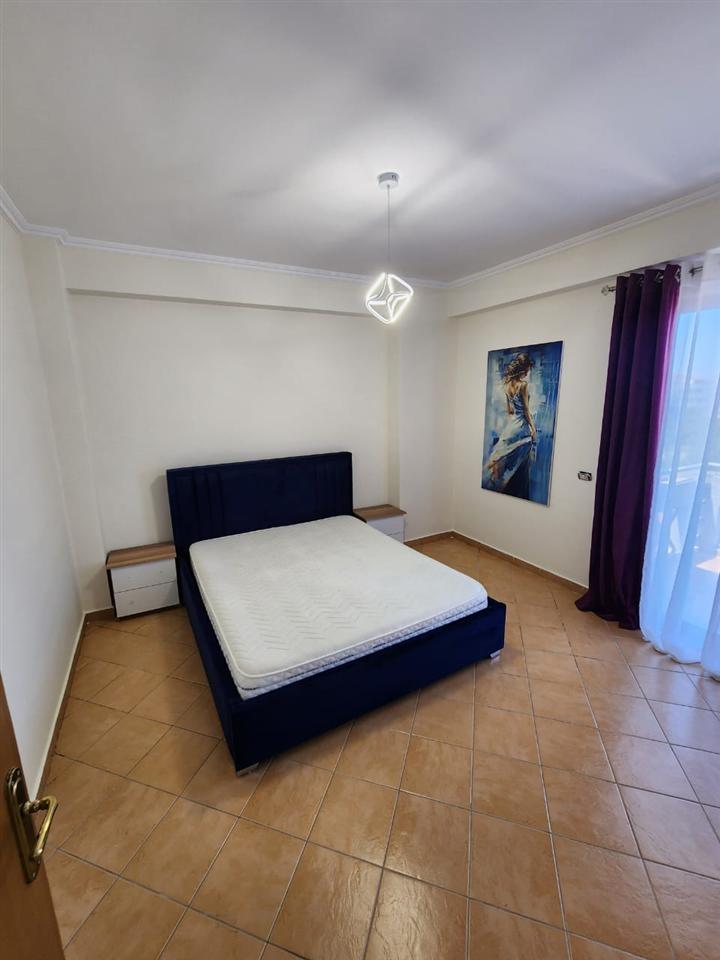 068206333 Shitet 2+1 in Spiaggia – Di fronte all'Hotel Antalia