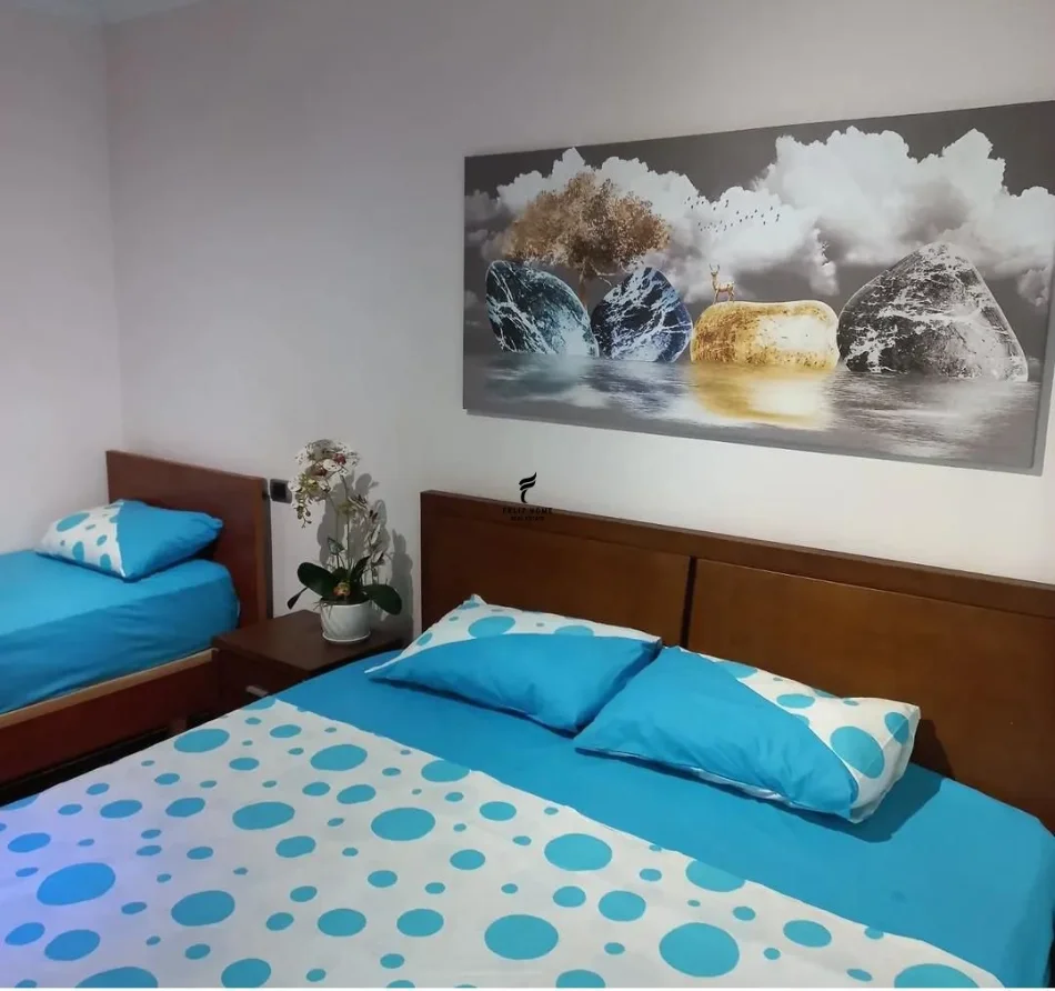 Tirane, affitto appartamento 1+1 Piano 3, 60 m² 600 € (BLLOK)