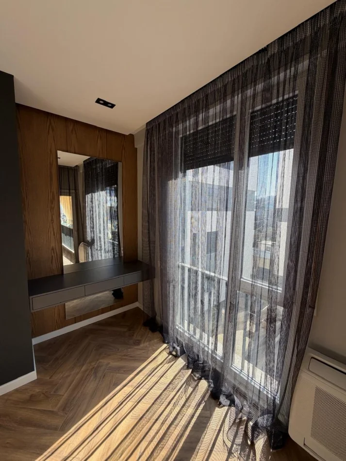 Tirane, vendesi appartamento 2+1 Piano 3, 107 m² 200.000 € (Relux Residence)