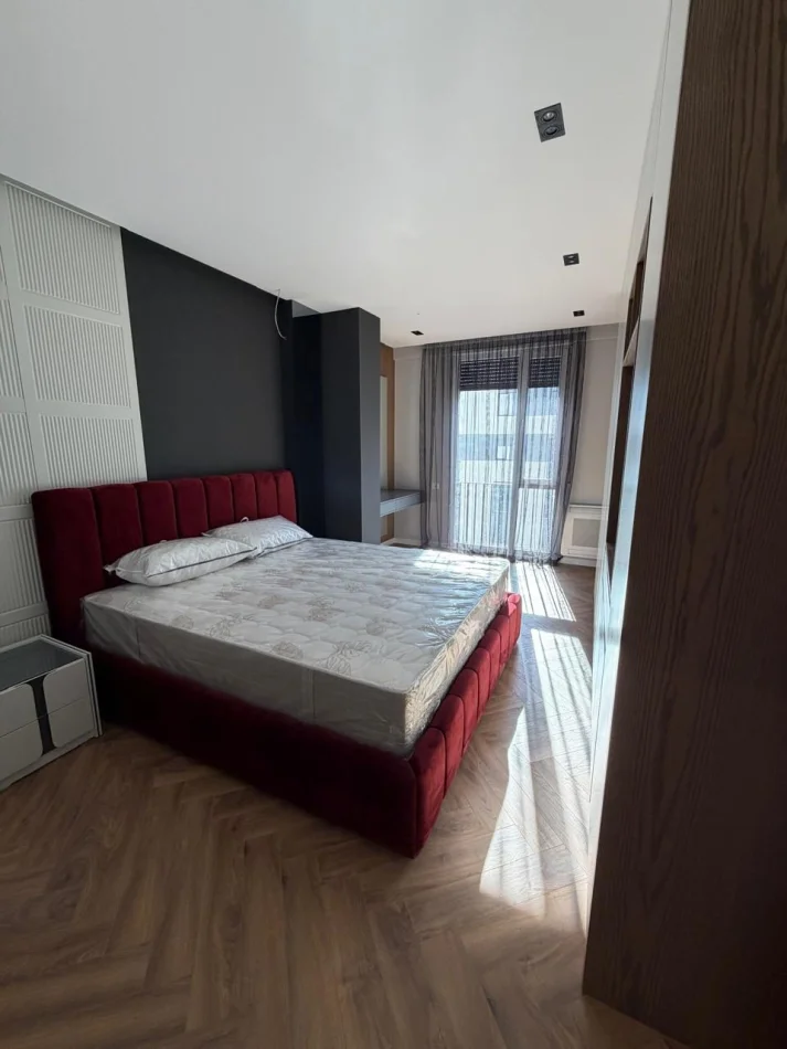 Tirane, vendesi appartamento 2+1 Piano 3, 107 m² 200.000 € (Relux Residence)