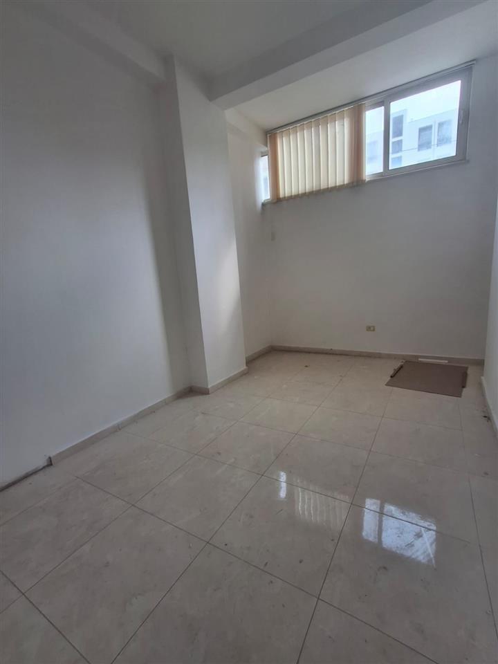 FOR SALE BUSINESS PREMISES NEAR UJESJELLESIT DURRES