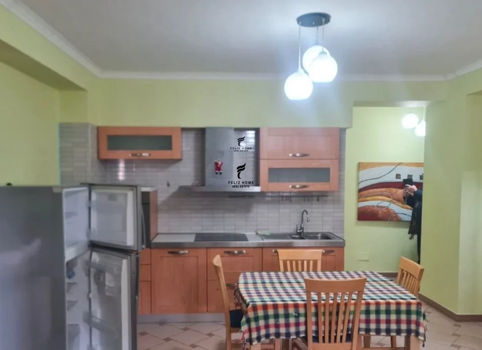 Tirana, for rent 1+1 apartment, 2nd Floor, 74 m², €650 (RRUGA E DURRESIT)