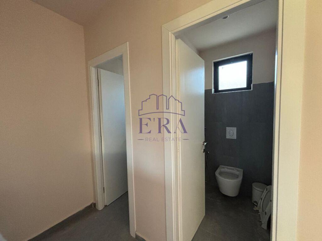 Business Environment for Sale, 154 m2, Price 235,000€