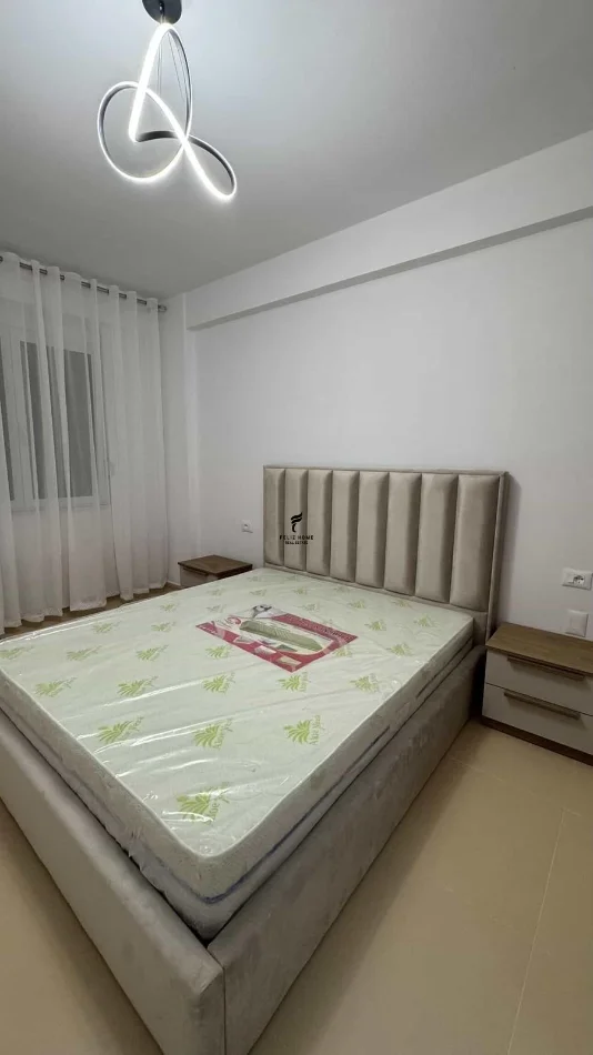 Tirana, Apartment for Rent 2+1 Floor 7, 100 m² €650 (Near Park)