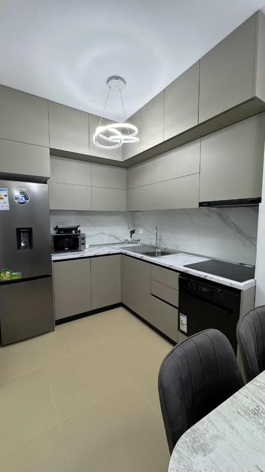 Tirana, Apartment for Rent 2+1 Floor 7, 100 m² €650 (Near Park)