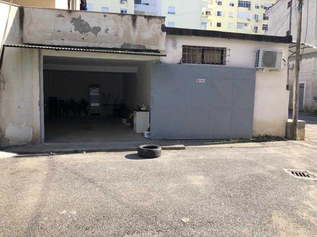 Vendesi Negozio di 162 m2