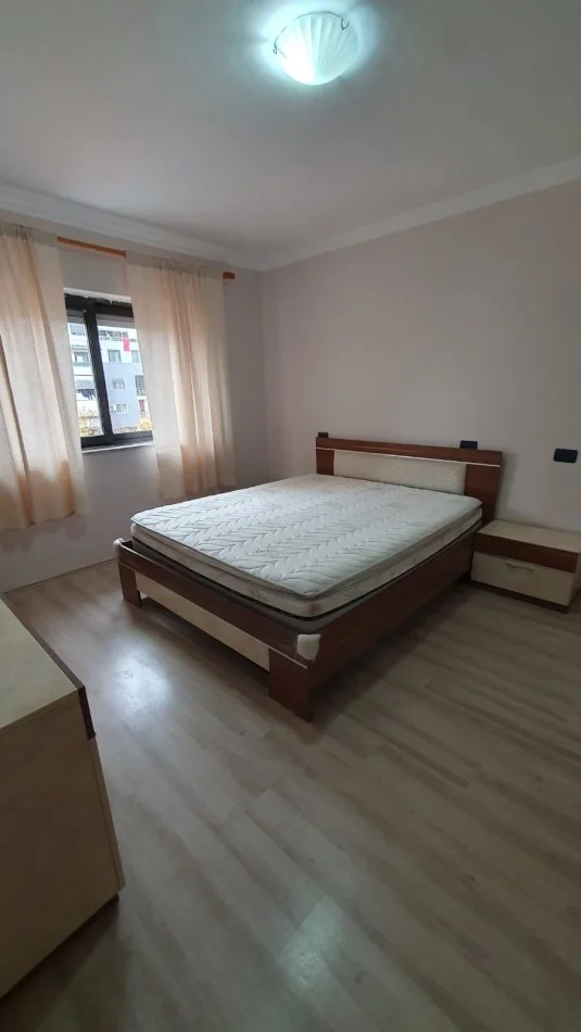 Tirane, Apartment for Rent 1+1, 5th Floor, 60 m², €600 (MYSLYM SHYRI)