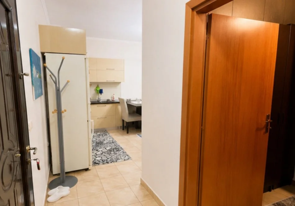 Tirane, vendesi appartamento 2+1 Piano 5, 81 m² 142.000 € (Astir)