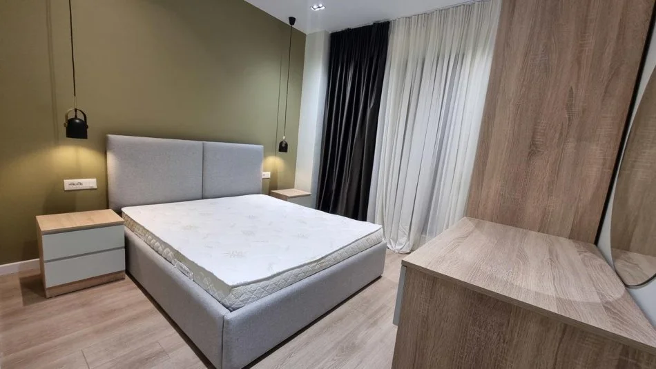 Tirane, affitto appartamento al terzo piano, 50 m², 650 € (MYSLYM SHYRI)
