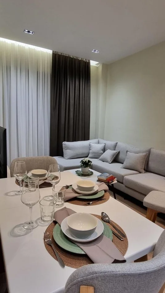Tirane, affitto appartamento al terzo piano, 50 m², 650 € (MYSLYM SHYRI)