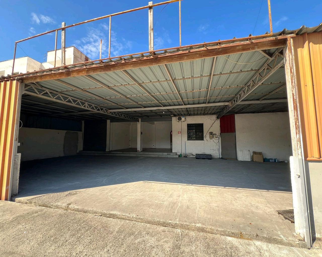 Commercial Property for Rent 280m2 in Unaza/Durres