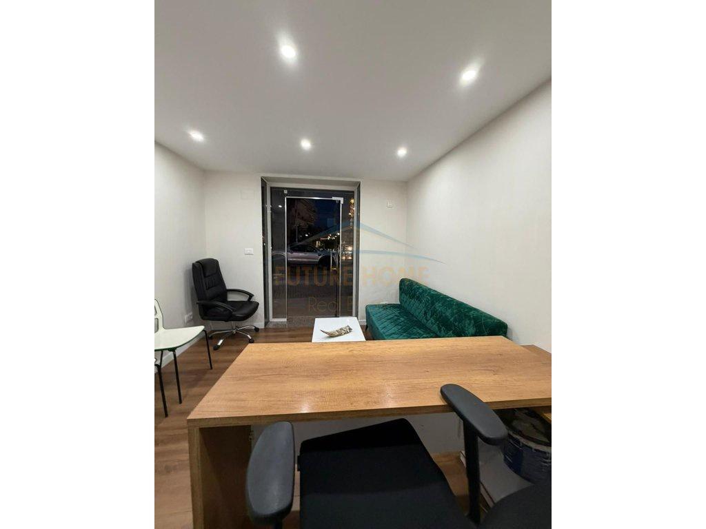 0697075690 Rent, Business Space, Near Beach Station, Durres