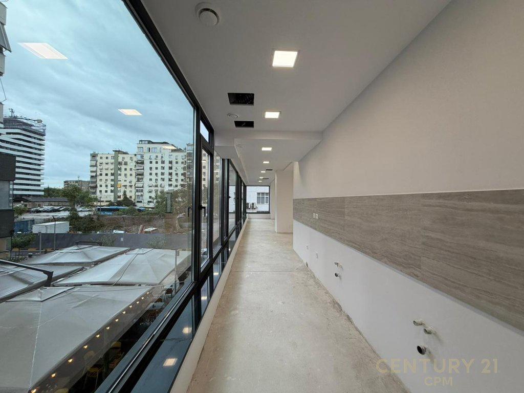 Office Space for Rent at 'Delijorgji' Complex