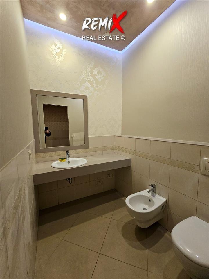 Commercial Space for Rent Near the Court
