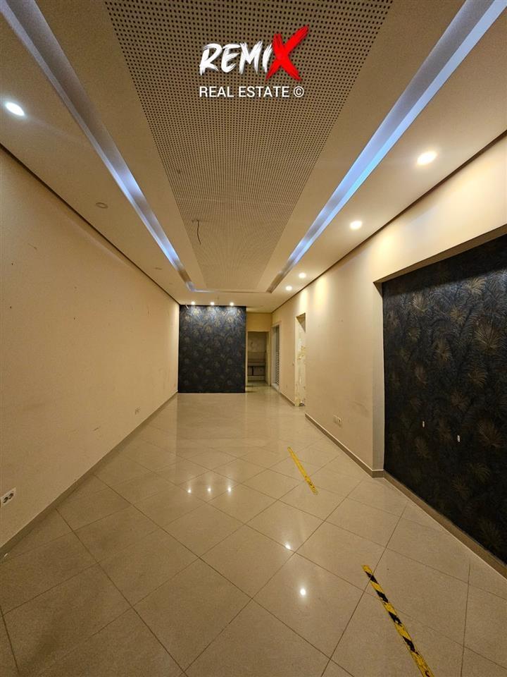 Commercial Space for Rent Near the Court