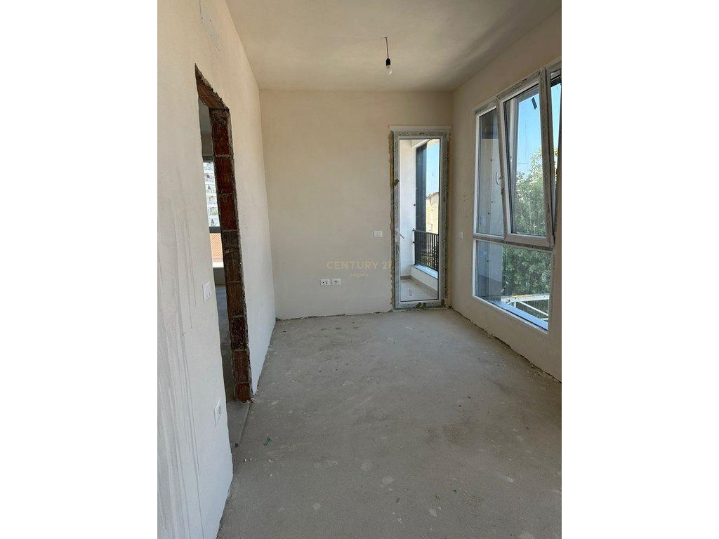 1+1 Apartment for Sale in Ali Dem