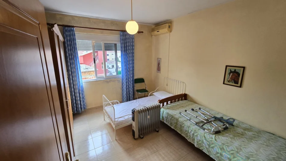 Tirane, Apartment for Sale 1+1, 4th Floor, 53 m², €95,000 (Ali Demi)
