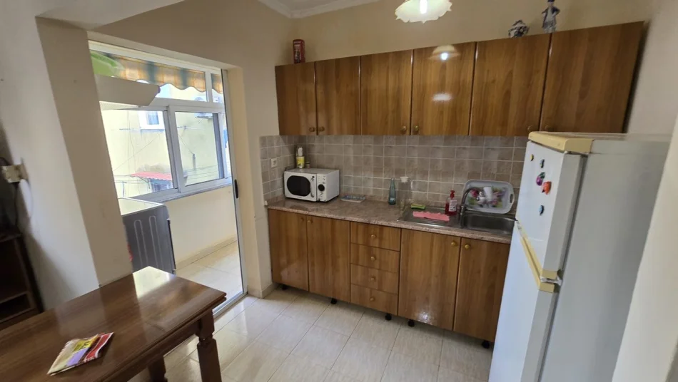 Tirane, Apartment for Sale 1+1, 4th Floor, 53 m², €95,000 (Ali Demi)