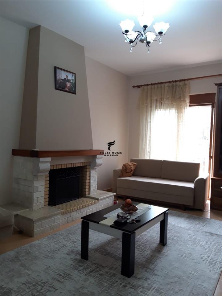 SHITET VILE PRIVATE 700 M2 LIQENI ARTIFICILA 1.500.000 EUR