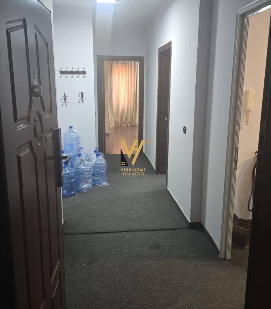 RENTAL OF BUSINESS PREMISES 145 m2 ON WILLSON STREET - 1,800 EUR