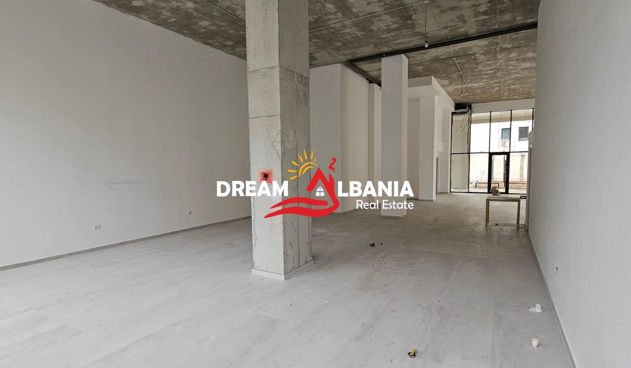 For Rent Commercial Space/Shop, Barrikadave Street