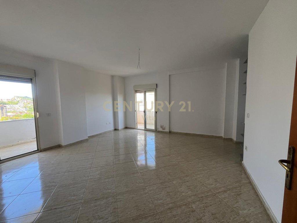 0697603180JEPET ME QERA APARTAMENT 2+1 ME PAMJE DETI TEK VIL