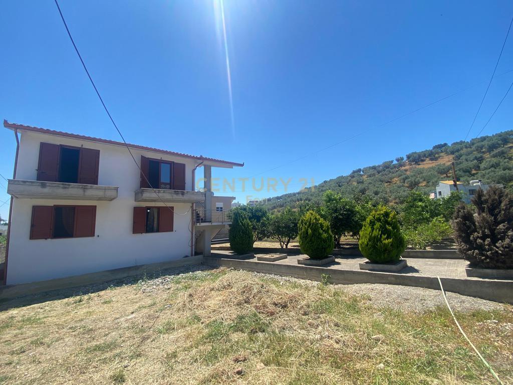 0693137007 - House for Sale in Spitalle Area, Durrës!