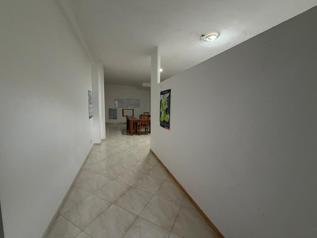 Jepet me qera ambient biznesi mbrapa Gjykates Durres